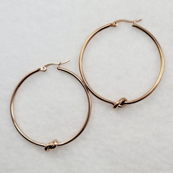 1.5" Rose Gold Knot Hoops - Picture 3 of 6